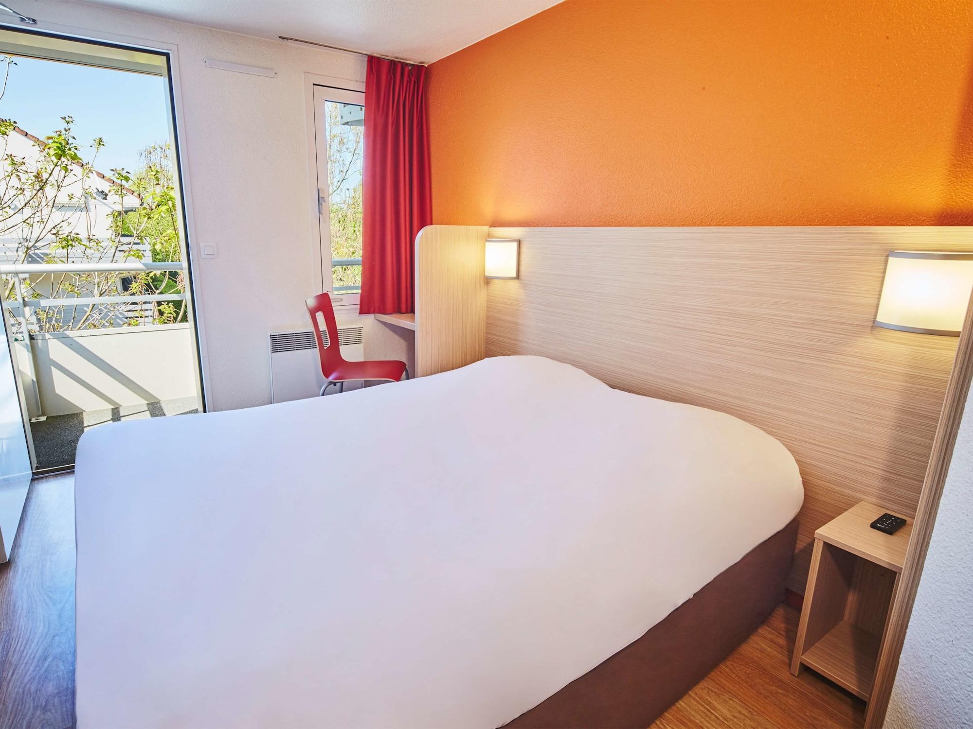 Premiere Classe Melun Senart Vert-Saint-Denis Εξωτερικό φωτογραφία