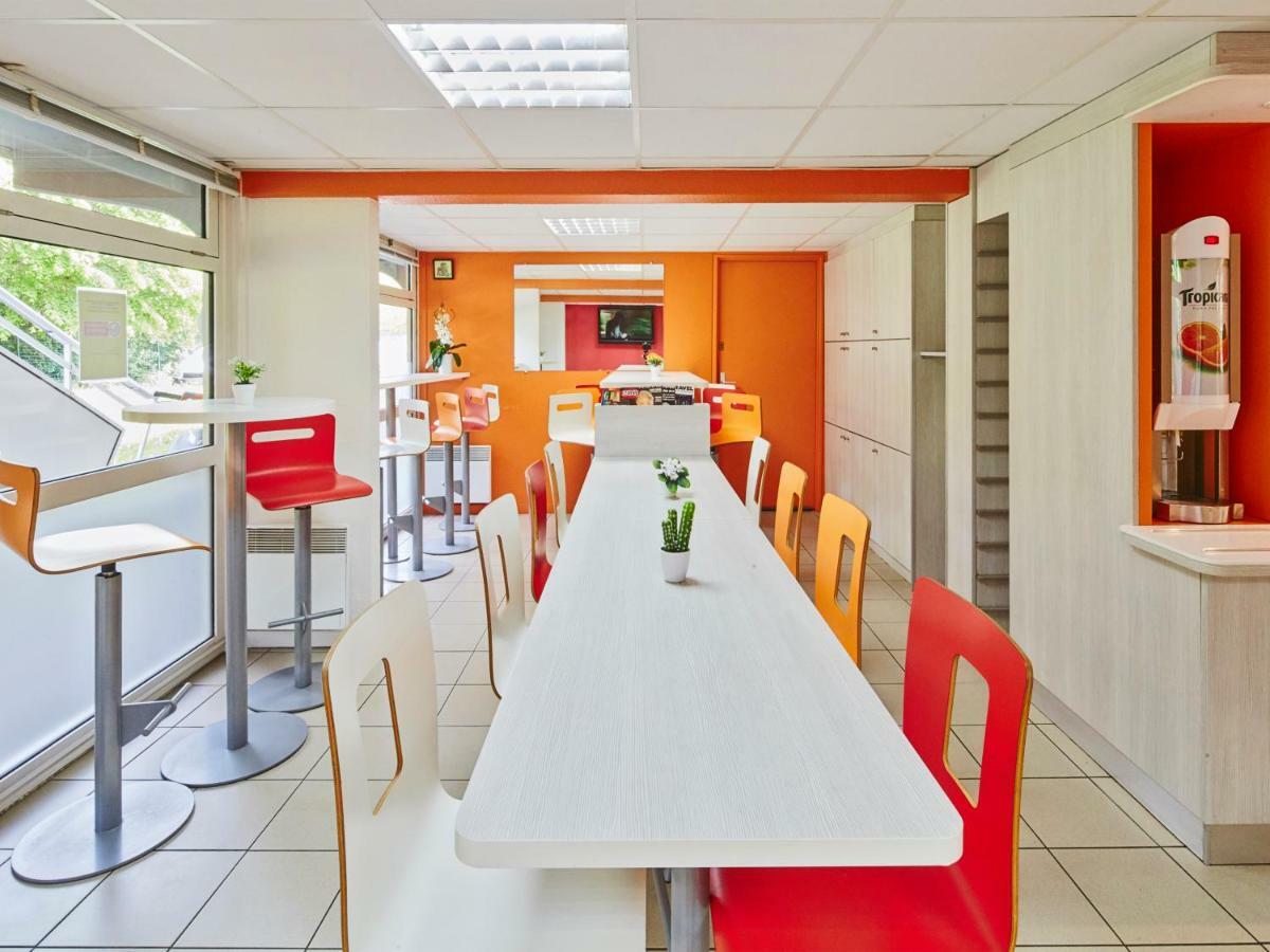 Premiere Classe Melun Senart Vert-Saint-Denis Εξωτερικό φωτογραφία
